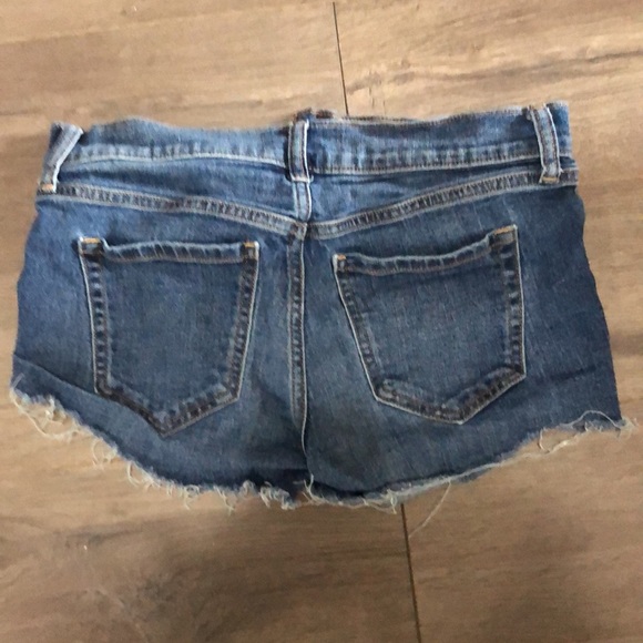 Old Navy Jean shorts - Picture 9 of 11
